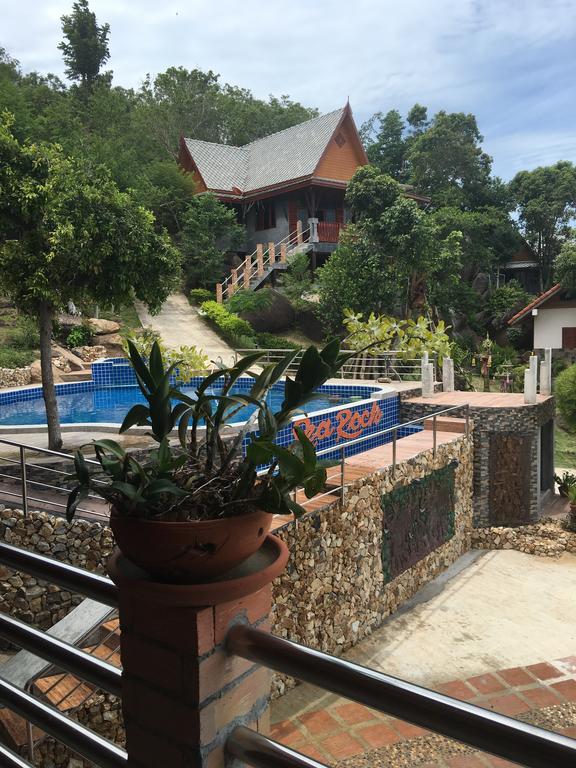 Sea Rock Resort Ko Pha Ngan Exterior photo