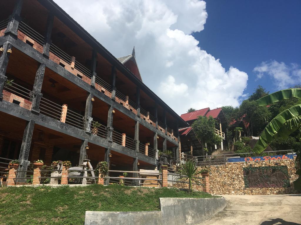 Sea Rock Resort Ko Pha Ngan Exterior photo